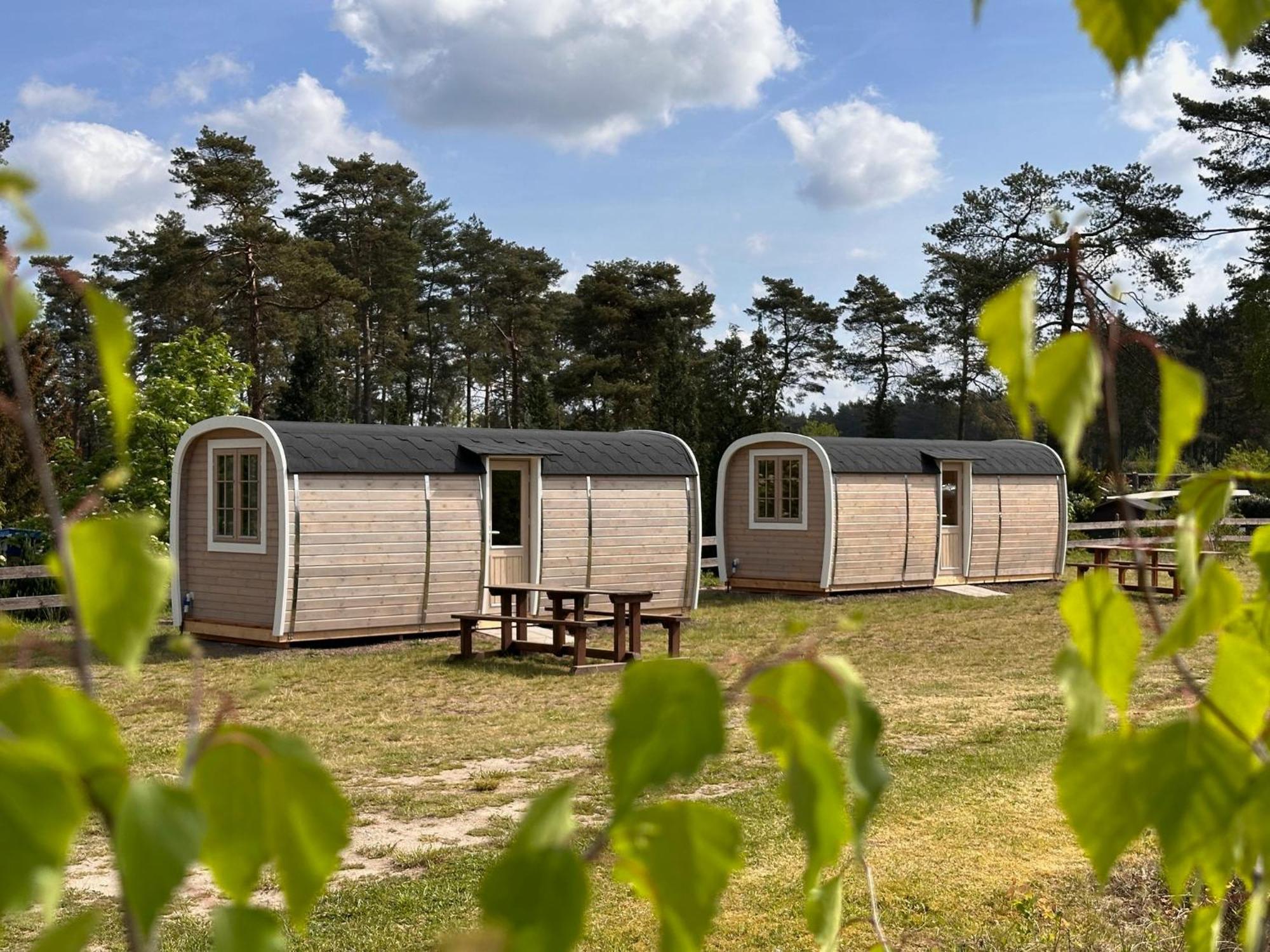 Naturcamping Lueneburger Heide - Chalets & Tiny Haeuser Soltau Esterno foto