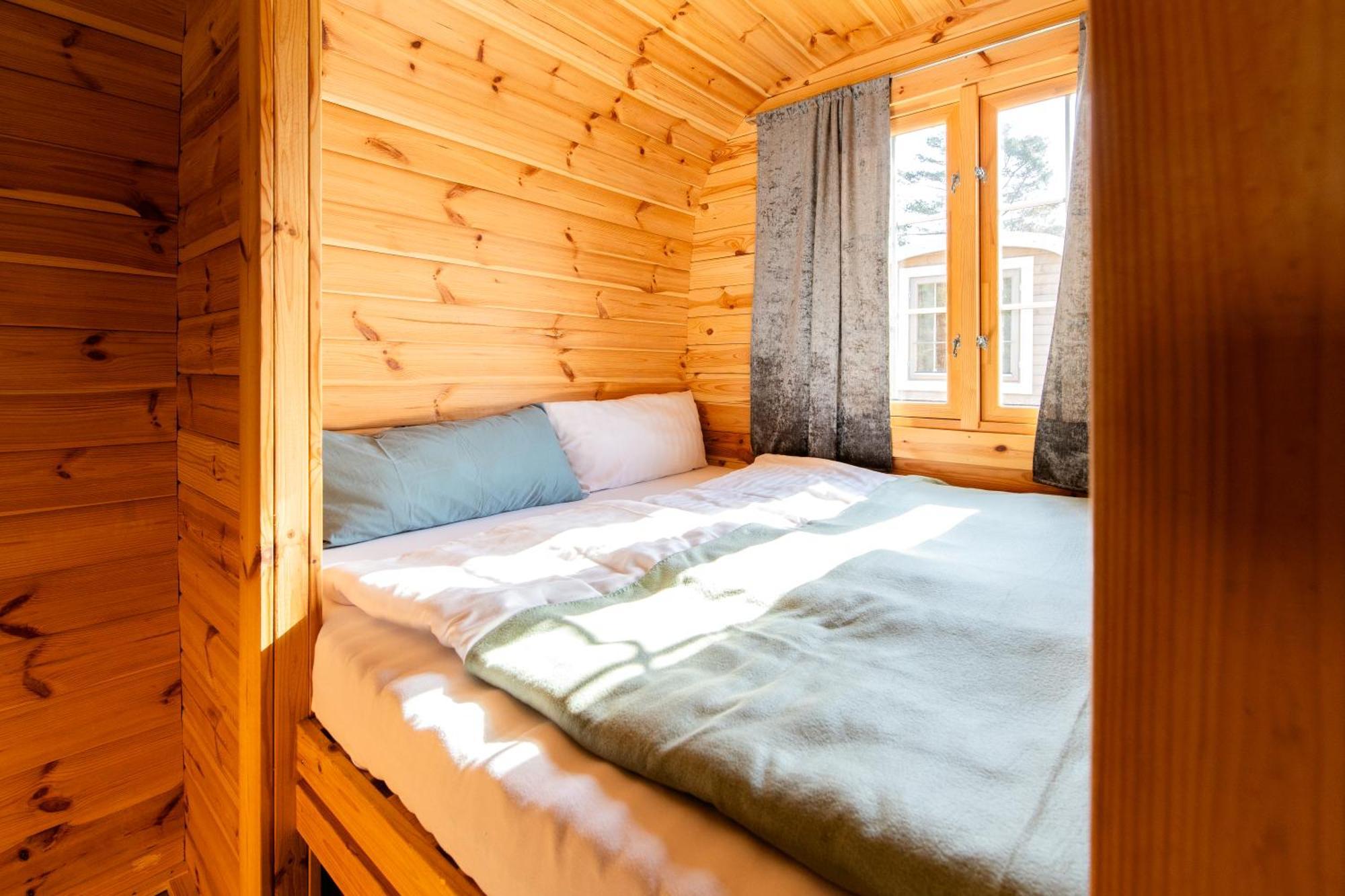 Naturcamping Lueneburger Heide - Chalets & Tiny Haeuser Soltau Esterno foto