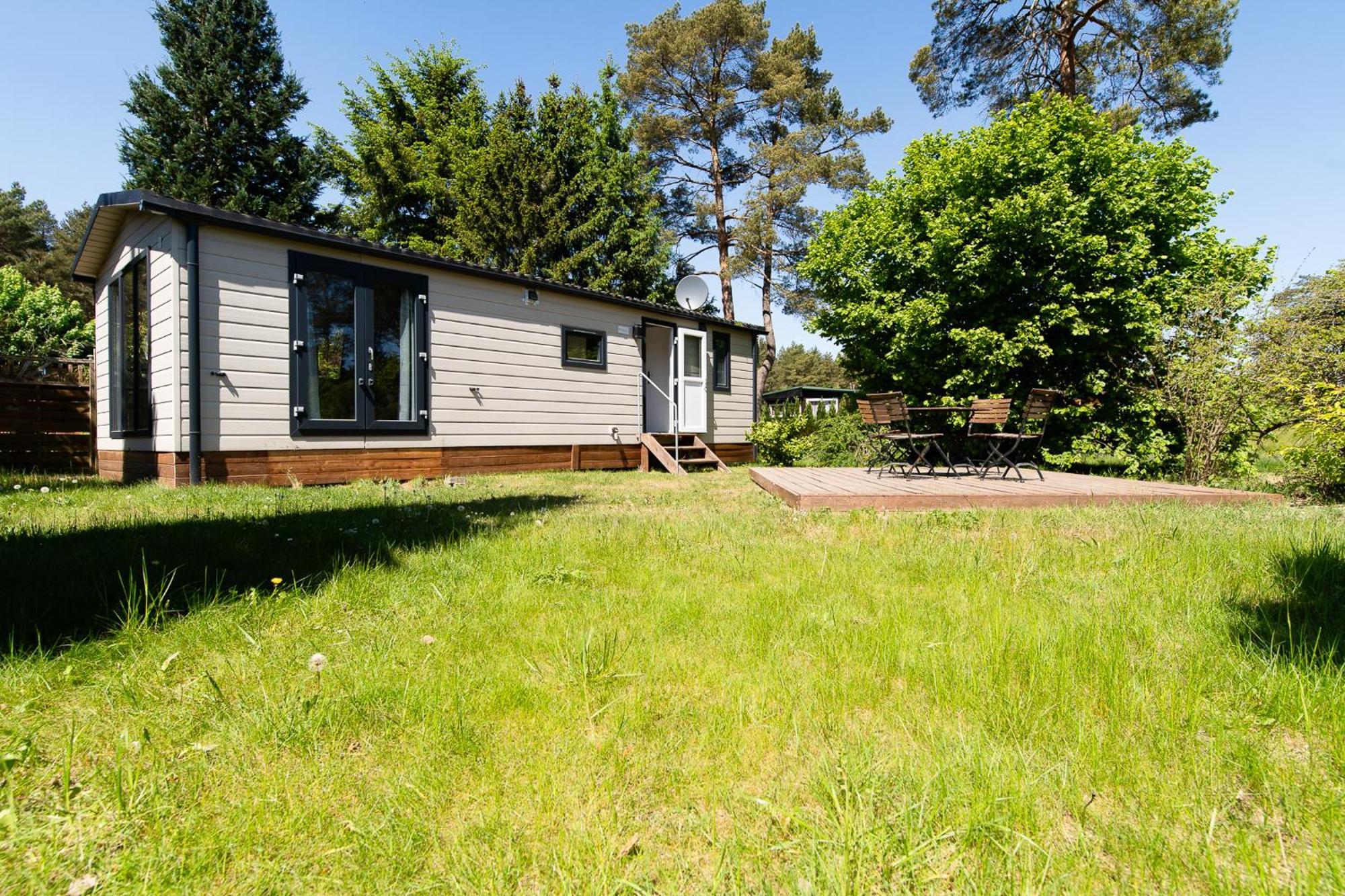 Naturcamping Lueneburger Heide - Chalets & Tiny Haeuser Soltau Esterno foto