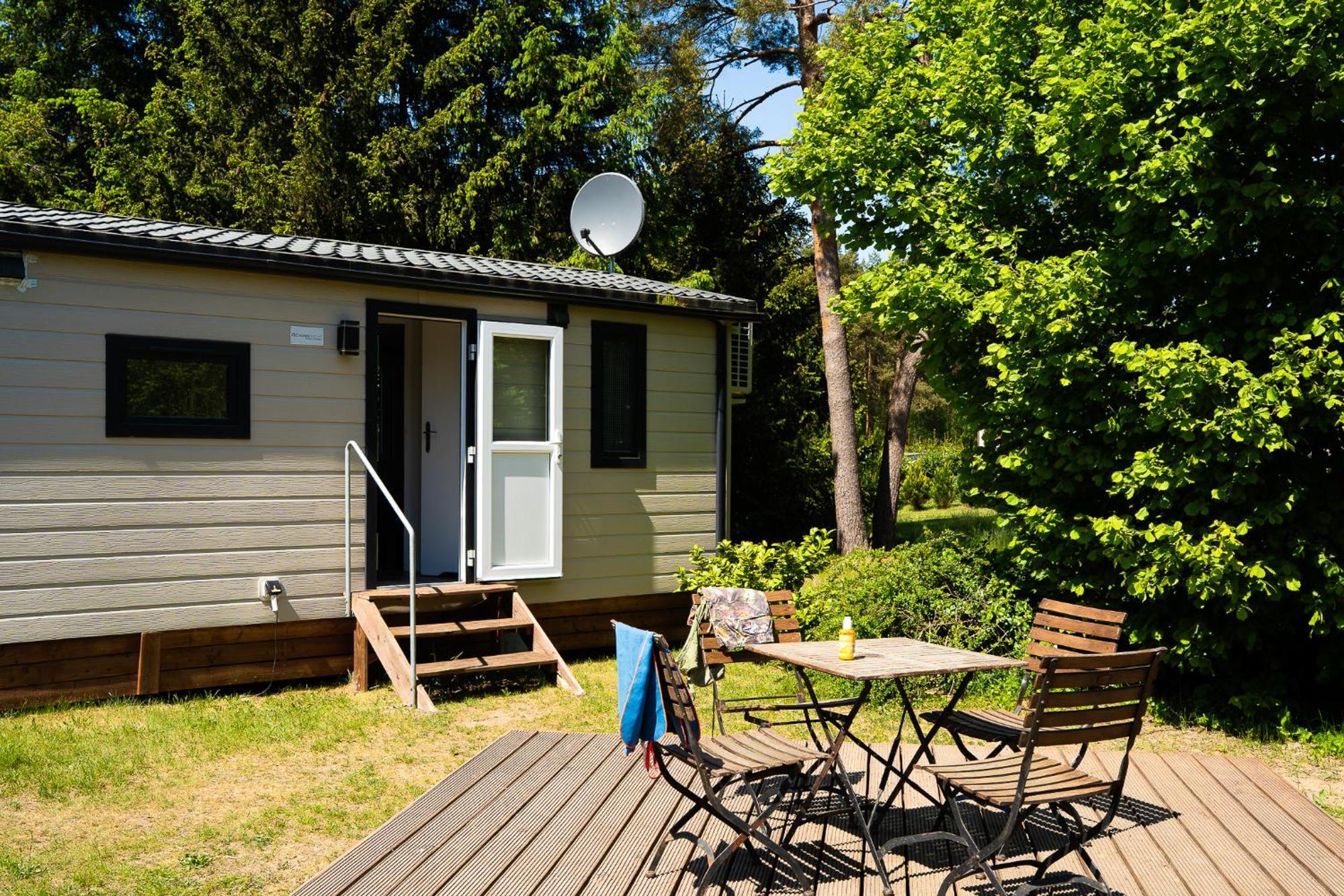 Naturcamping Lueneburger Heide - Chalets & Tiny Haeuser Soltau Esterno foto