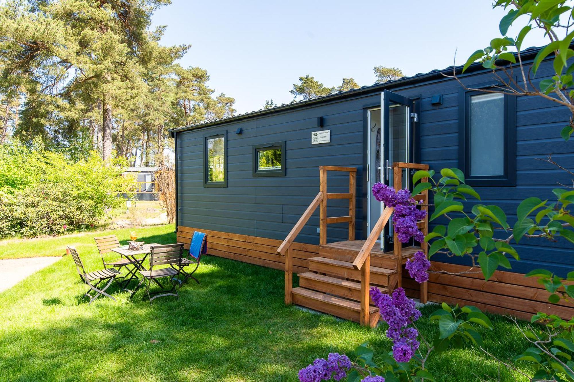 Naturcamping Lueneburger Heide - Chalets & Tiny Haeuser Soltau Esterno foto